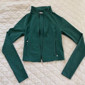 Athleta XS trillium green salutation crop jacket New